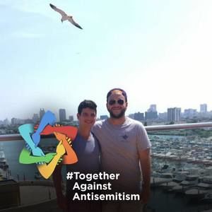 Meet your Posher, Eliad